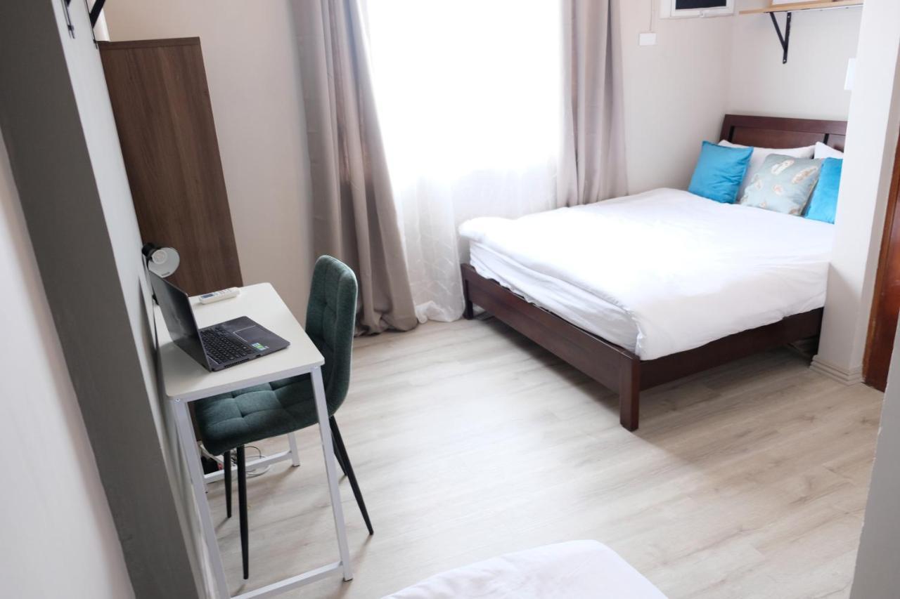 2-Bedroom Boutique City Condo - Newly Renovated! Cebu Exterior foto